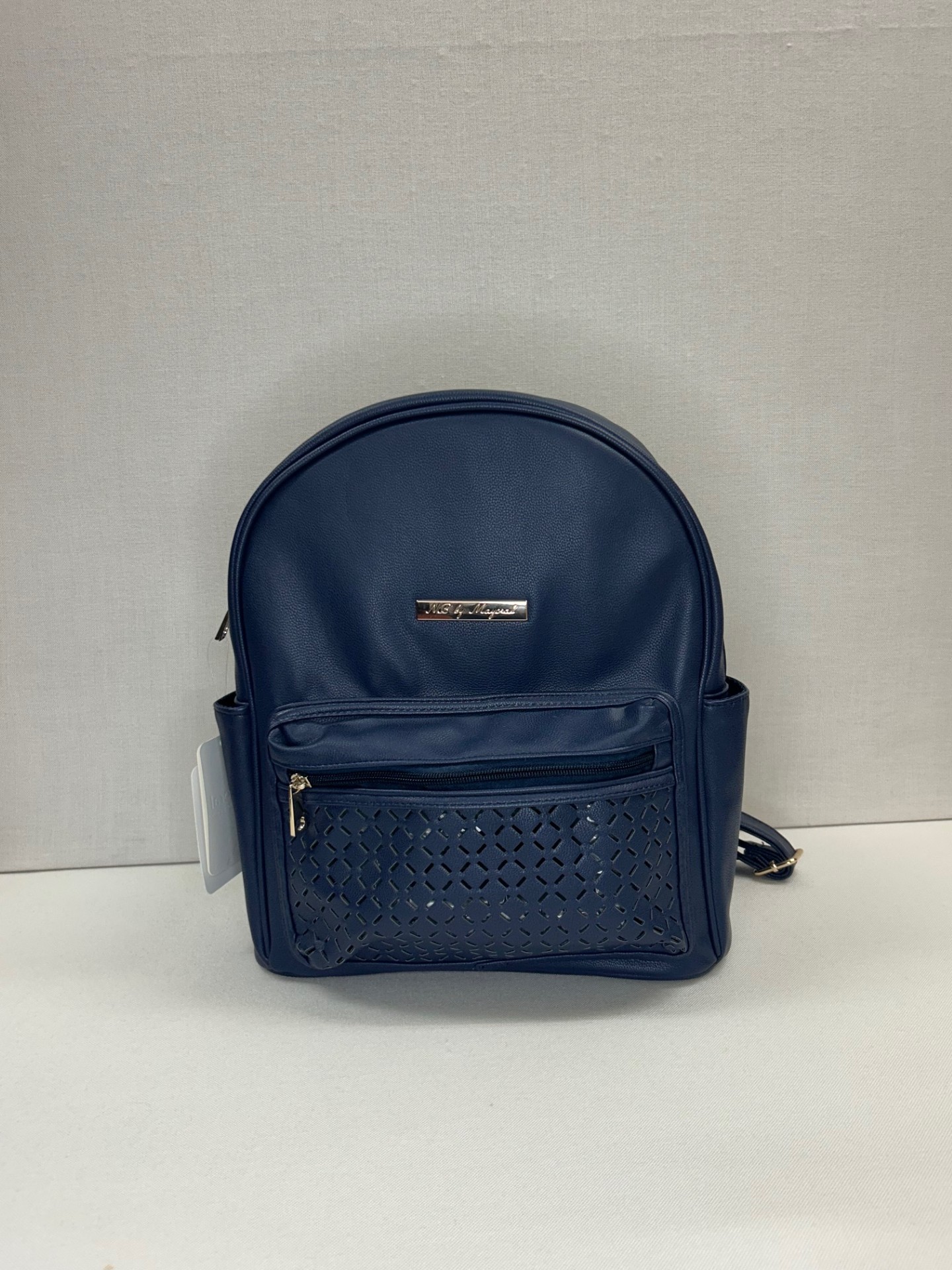 19412 Navy.1 19412 Navy.1