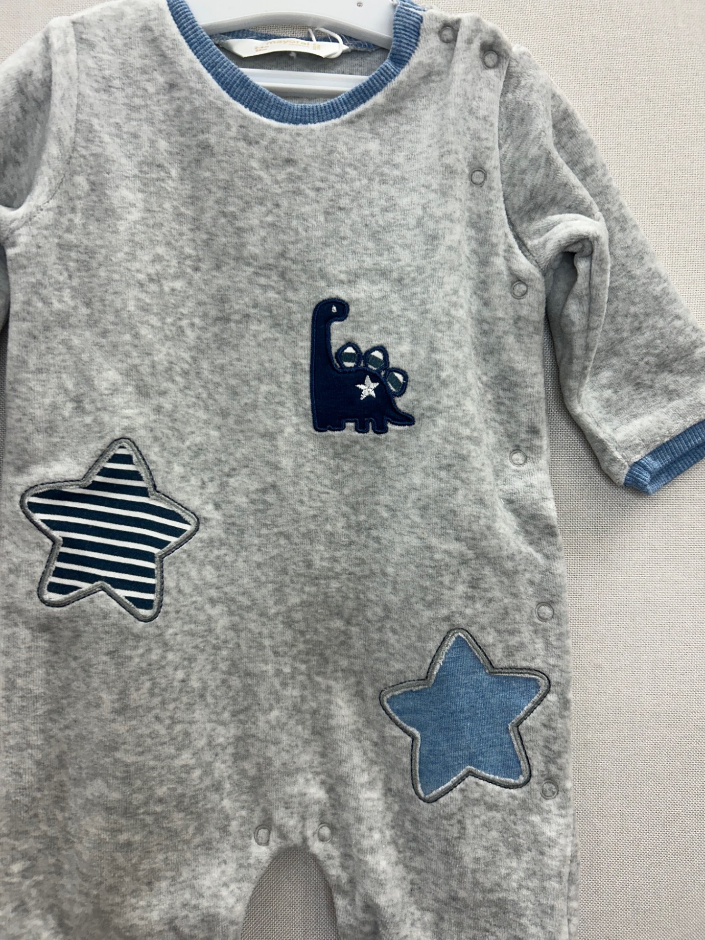 2683-2.gris 2683-2.gris